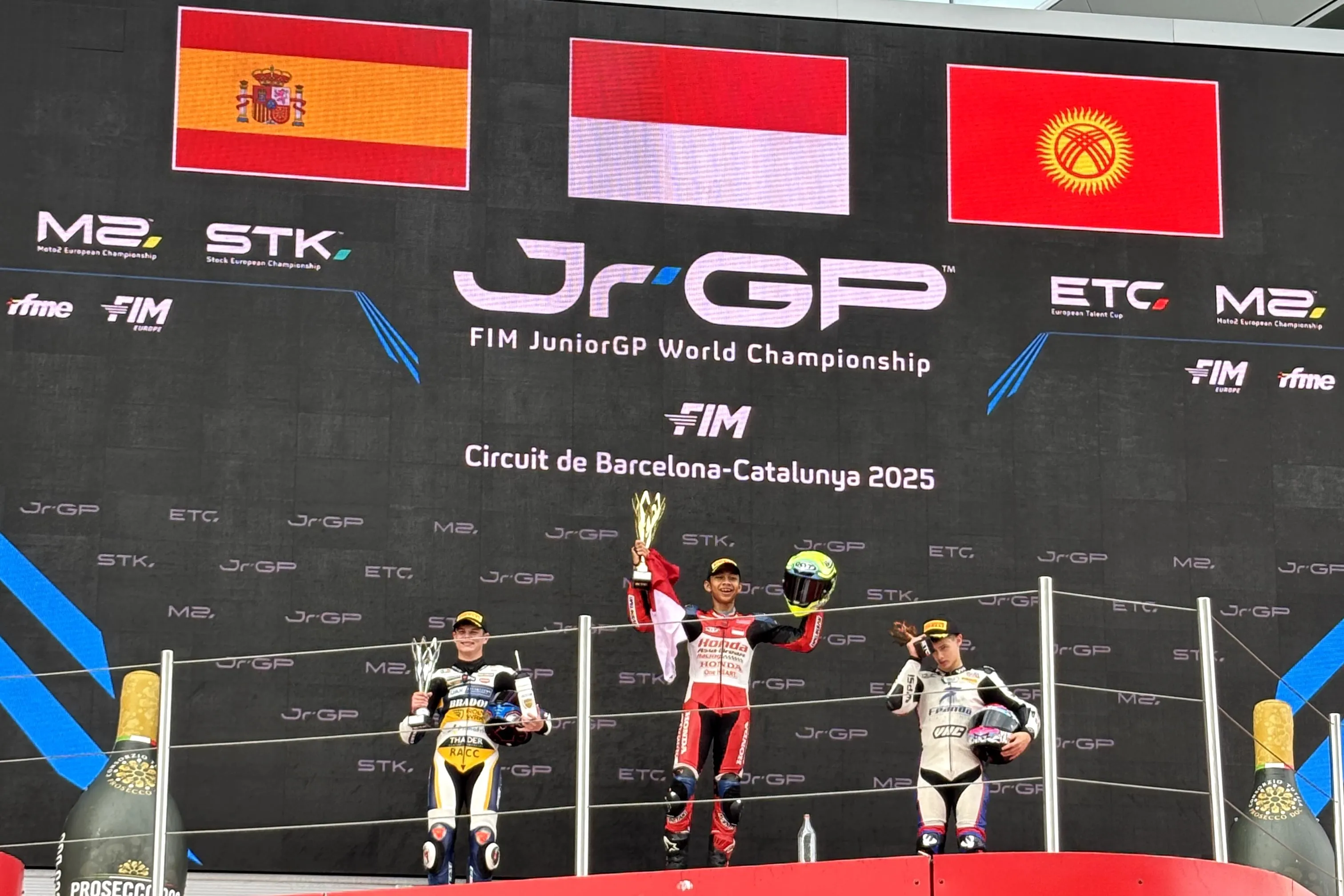 Lagi, Binaan Astra Honda Melesat Kencang di Barcelona Ciptakan Sejarah Untuk Indonesia.