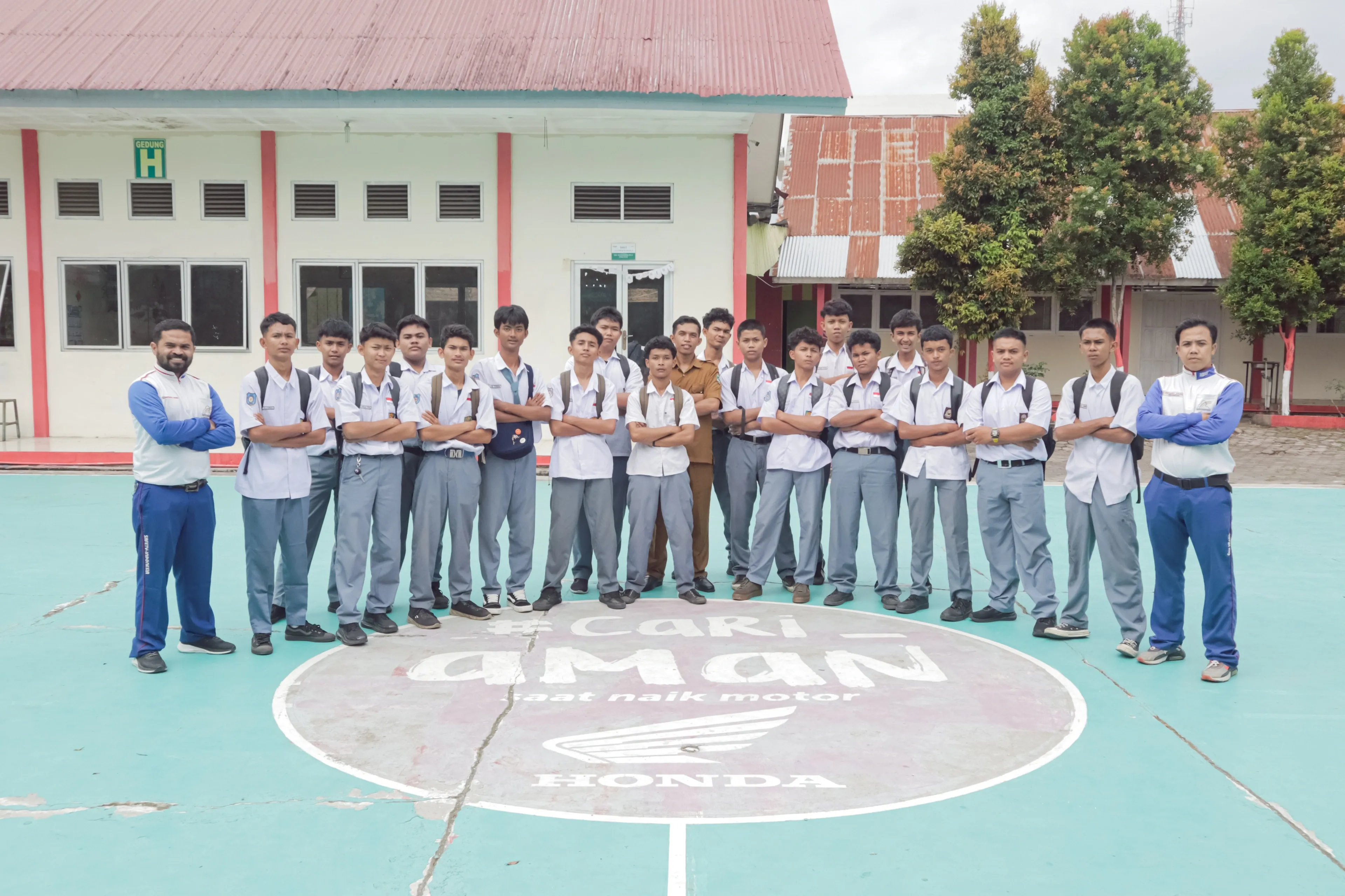 Road to Cari_Aman Academy, Honda Menara Agung Bekali Siswa SMK dengan Keterampilan Safety Riding