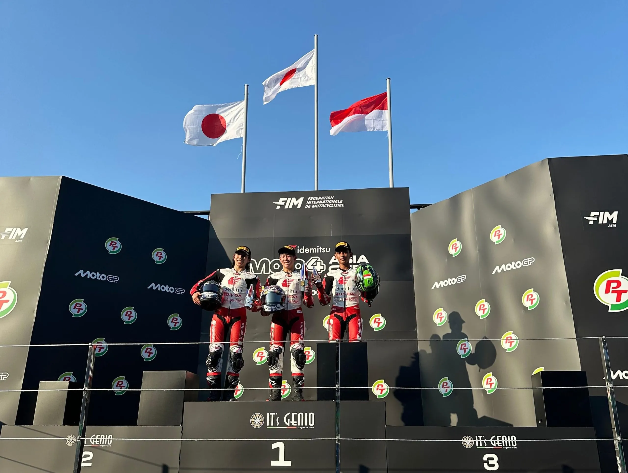 Pebalap Muda Astra Honda Tampil Kencang di Laga Pembuka Moto4 Asia Cup Buriram
